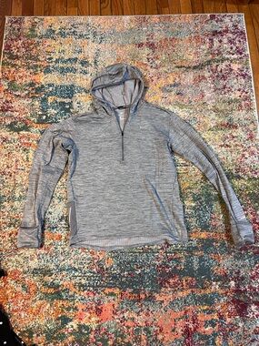 Nike Dri-FIT Gray Hooded Quarter-Zip half-zip Pullover medium